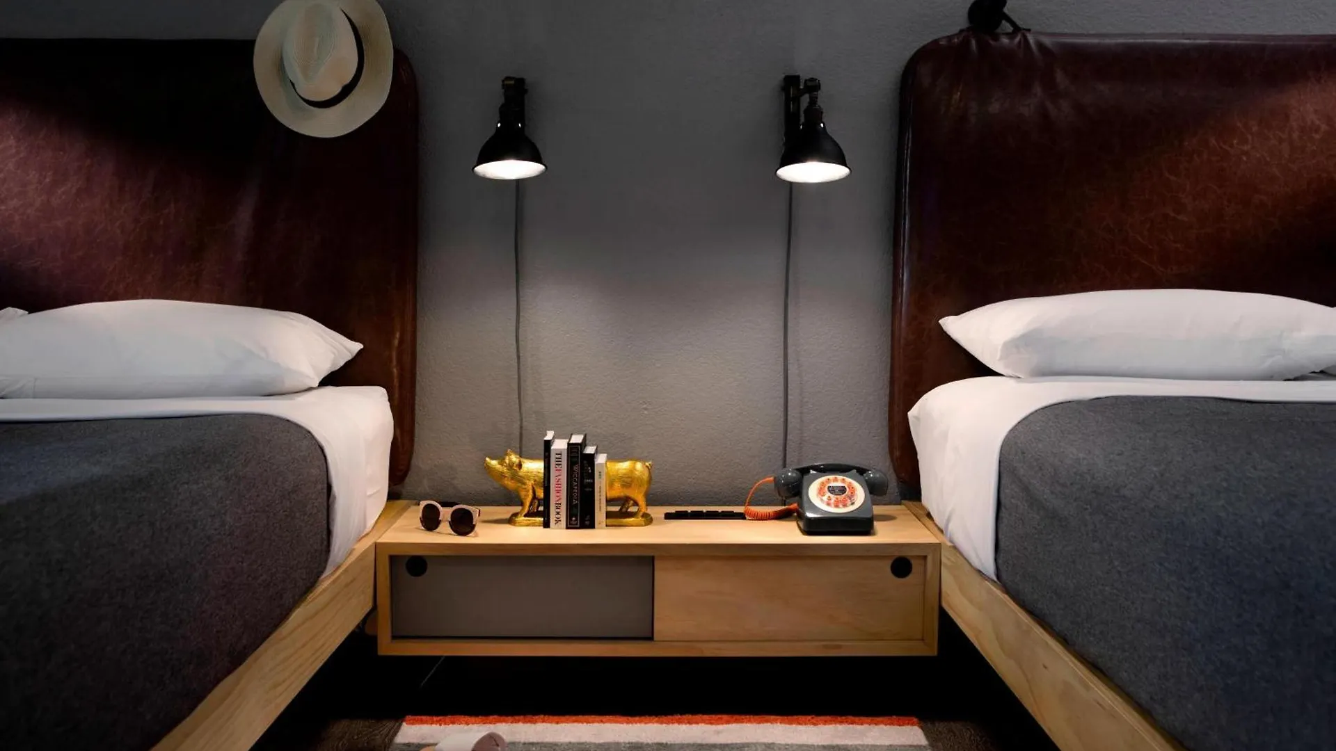 Hotel Moxy Phoenix Tempe/Asu Area